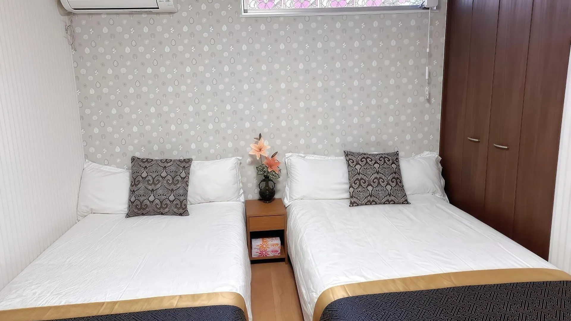 Osaka Ruyi House 301 Accommodates 4 People 0*,  Japan